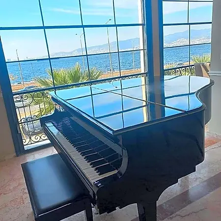 The Yali Izmir Hotel 3*